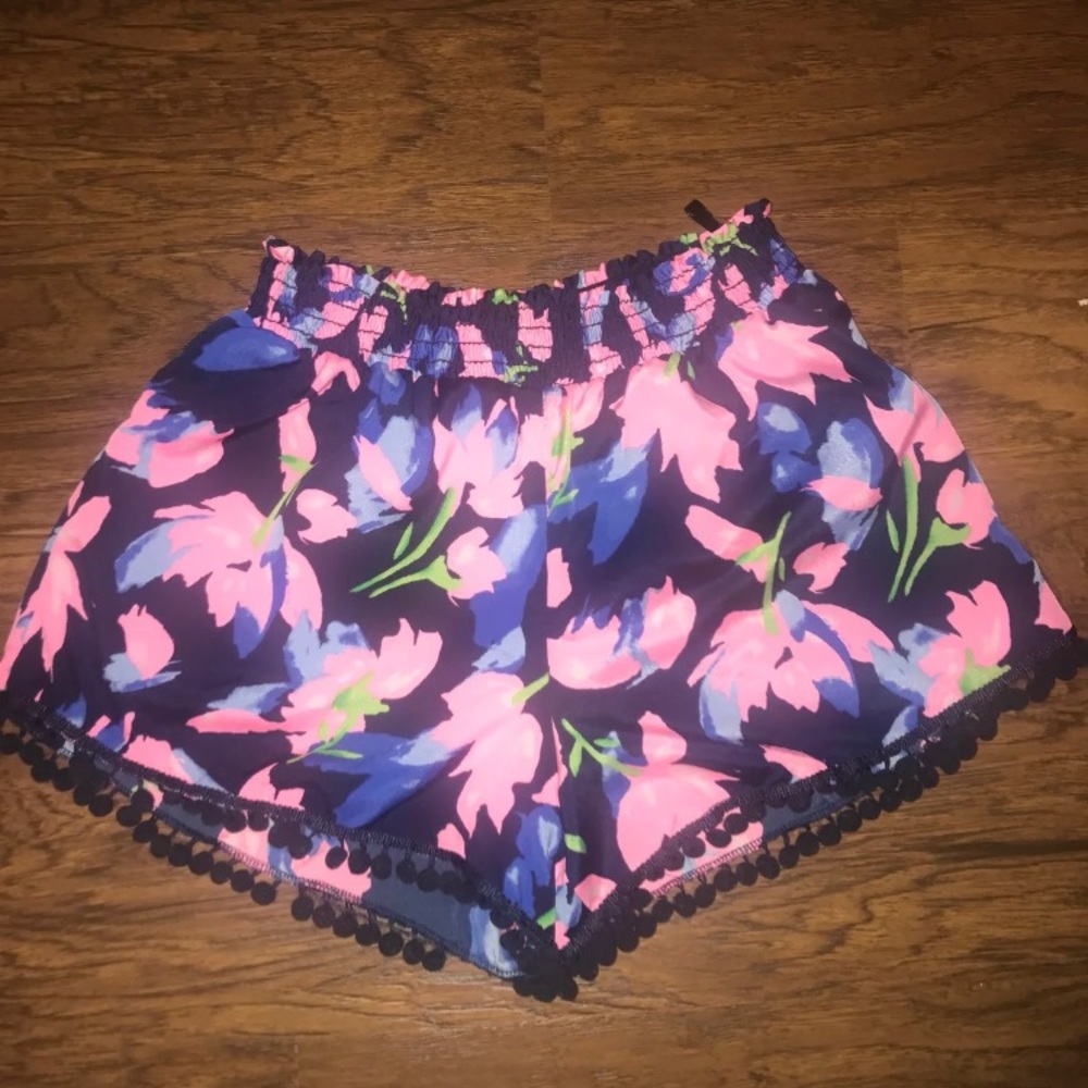 Flowy Pom Pom Shorts